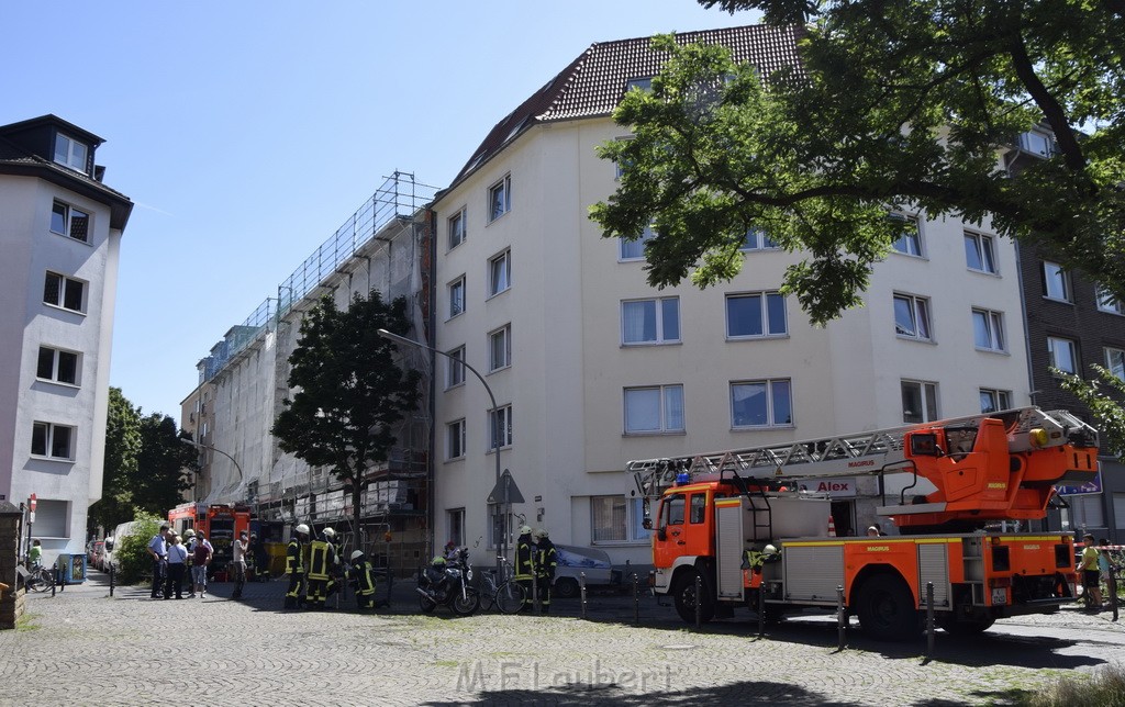 Explo Feuer 2 Koeln Kalk Hoefestr P105.JPG - Miklos Laubert